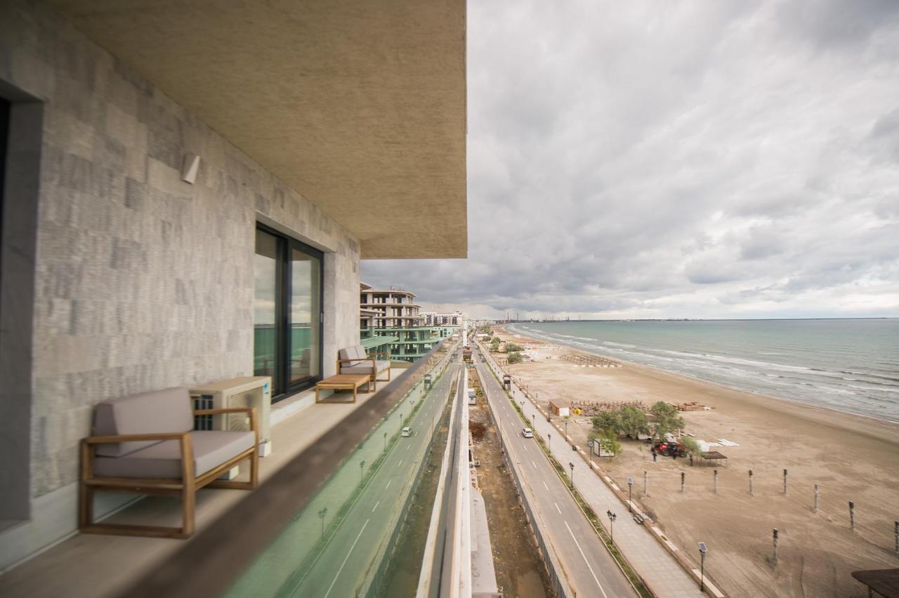 Luxury Promenada Apartment - Frontal Beachfront Mamaia Nord Năvodari Exteriér fotografie