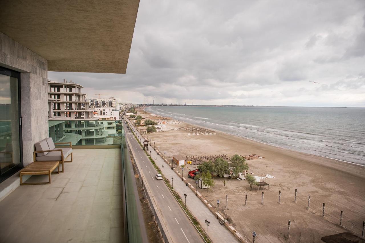 Luxury Promenada Apartment - Frontal Beachfront Mamaia Nord Năvodari Exteriér fotografie