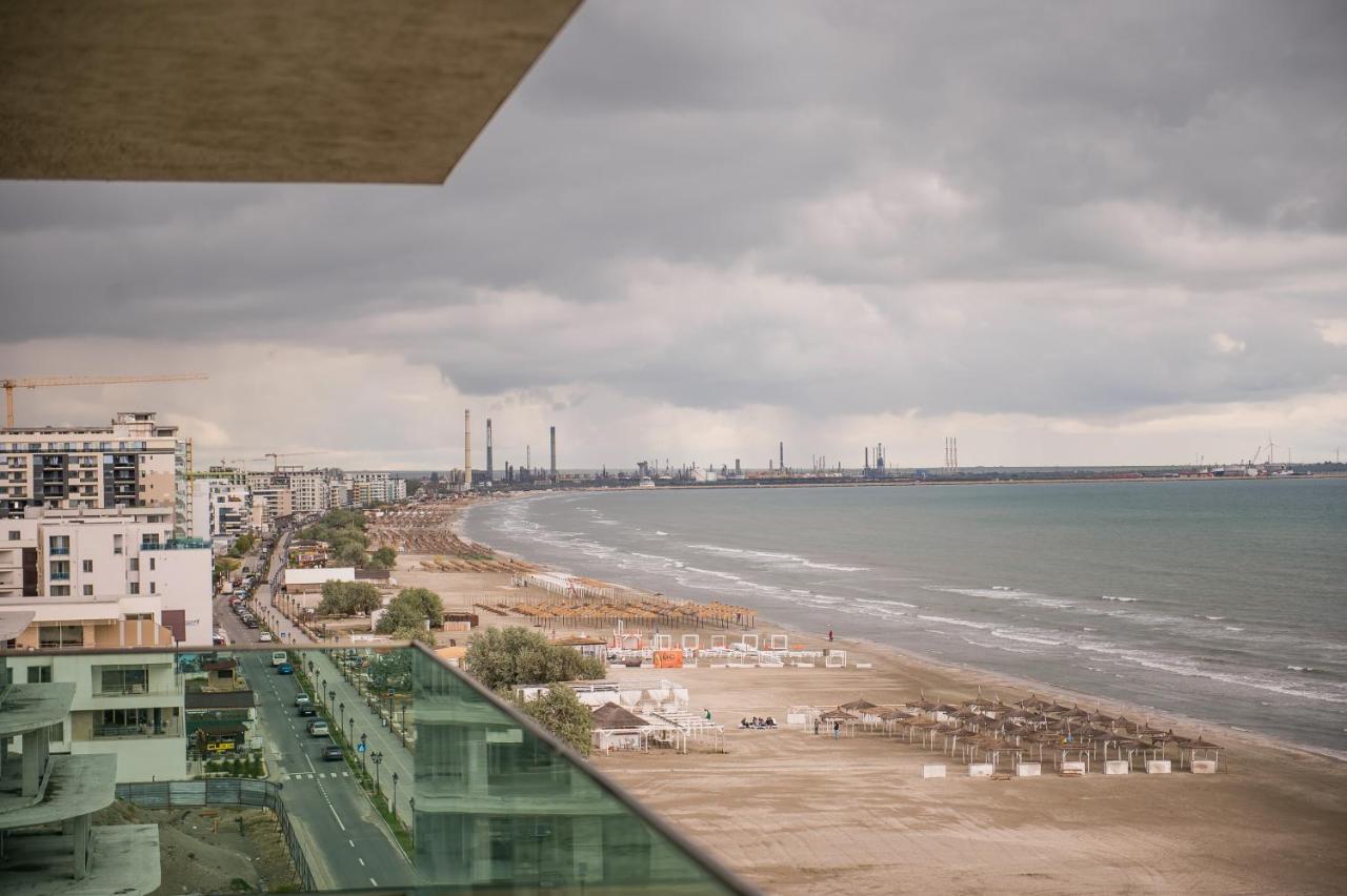 Luxury Promenada Apartment - Frontal Beachfront Mamaia Nord Năvodari Exteriér fotografie