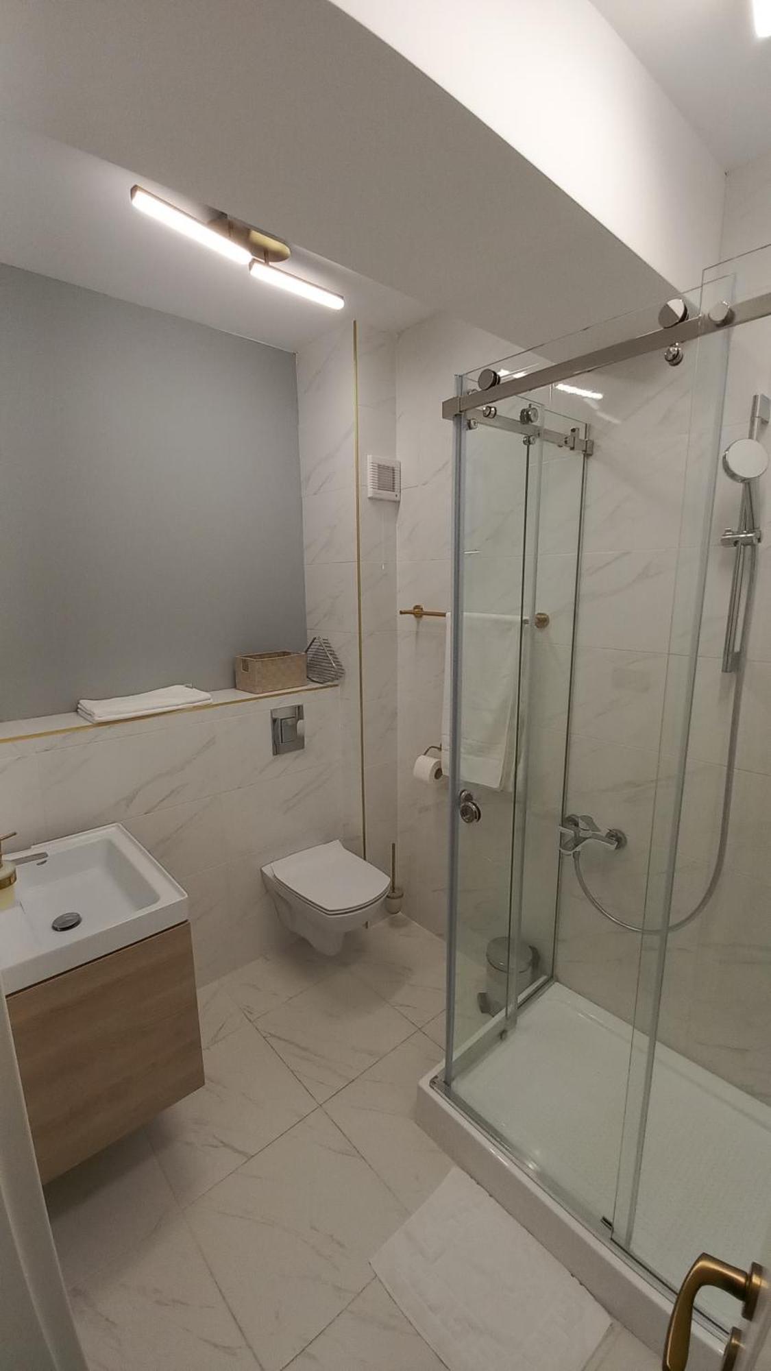 Luxury Promenada Apartment - Frontal Beachfront Mamaia Nord Năvodari Exteriér fotografie